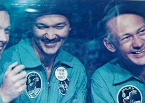 Photo of three astronuats
