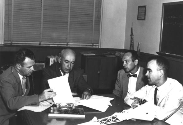 Gilruth and aides discuss Apollo